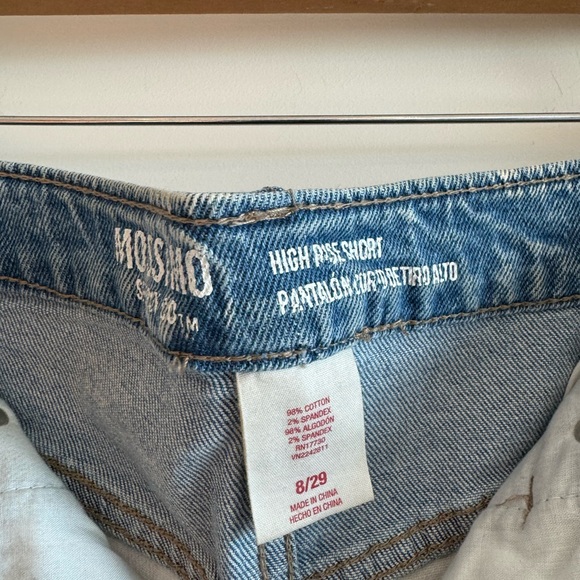 Mossimo USA Jean Shorts - Size 8 or 29 - Picture 3 of 3